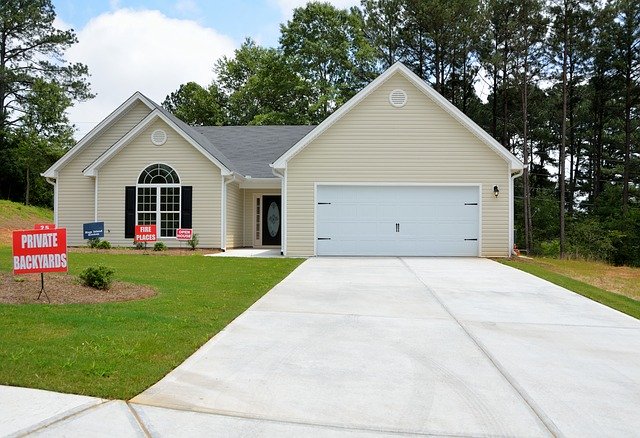 property%20management%20canton%20georgia